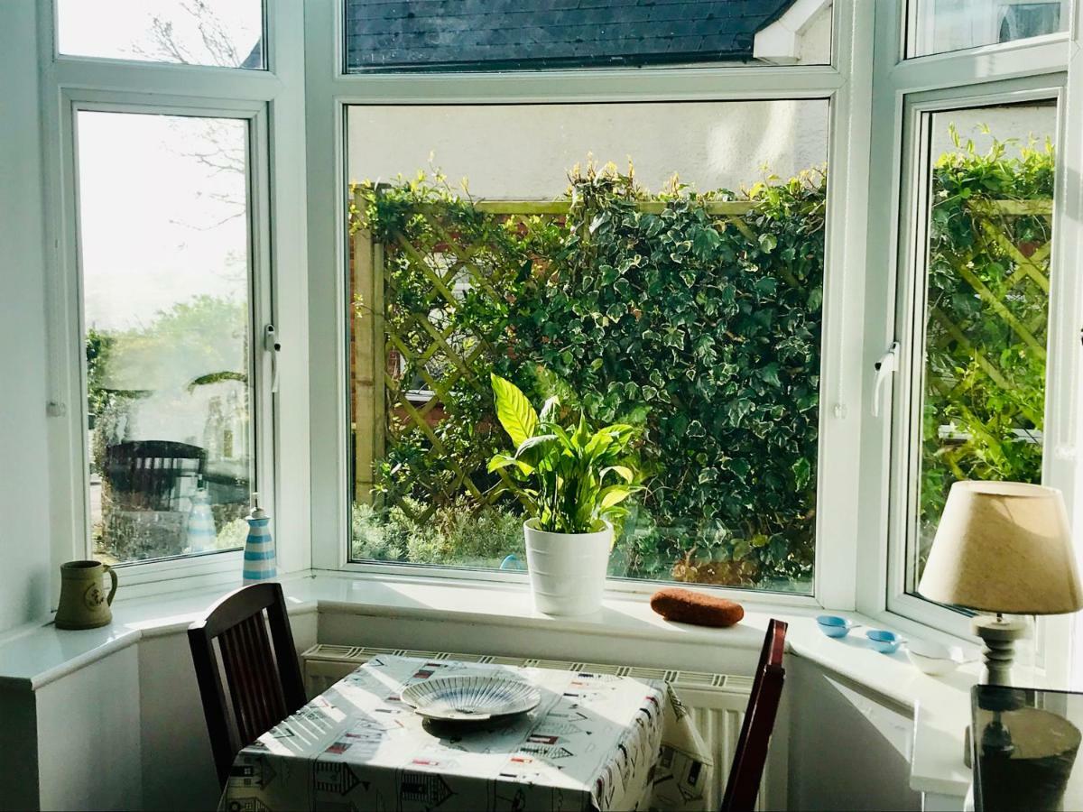 Southgrove View, Family Holiday Cottage Ventnor Bagian luar foto